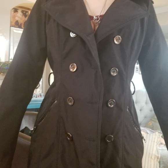 Sweater and jacket - Picture 4 of 8